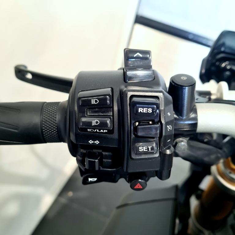 MT-10 1000 SP