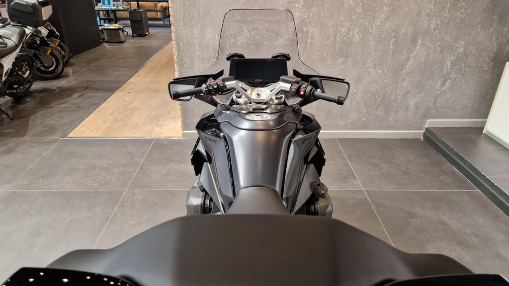 R 1300 RT