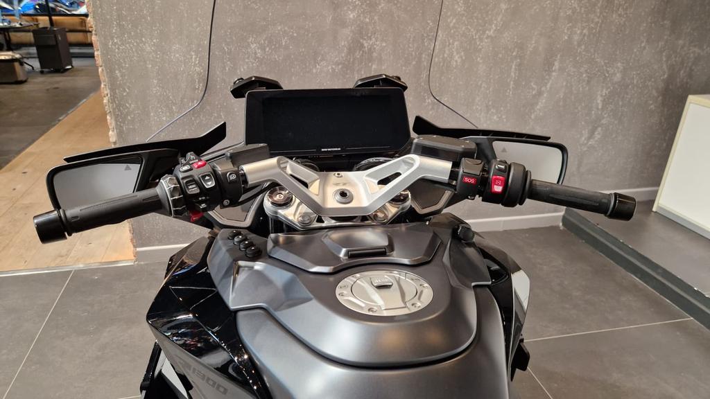 R 1300 RT