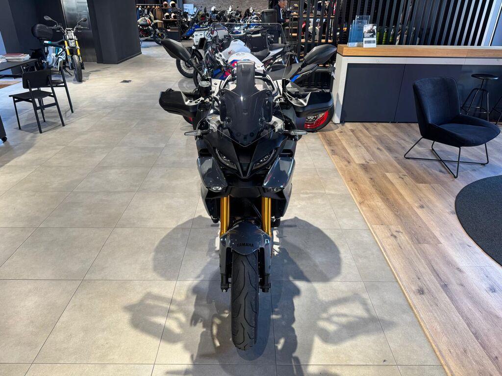 MT-09 890