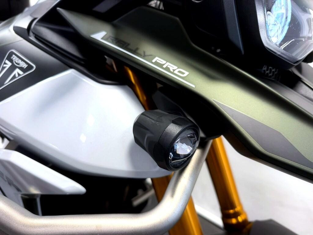 TIGER 900