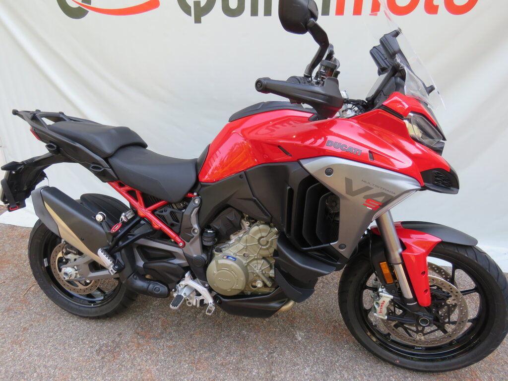 MULTISTRADA V4