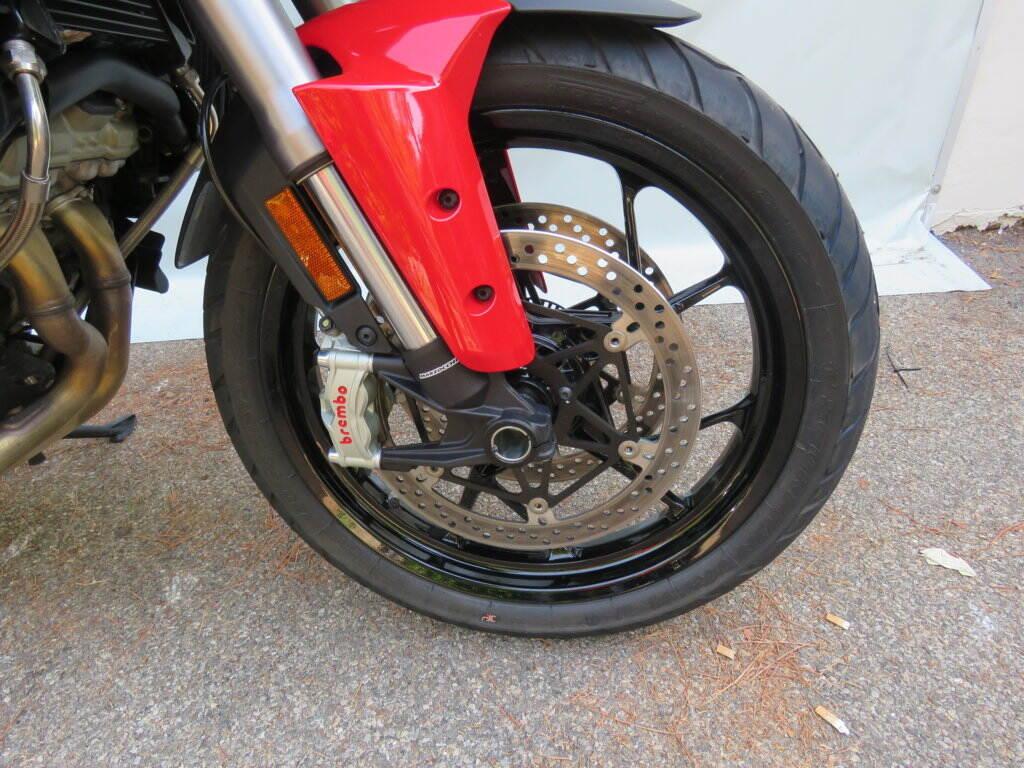 MULTISTRADA V4