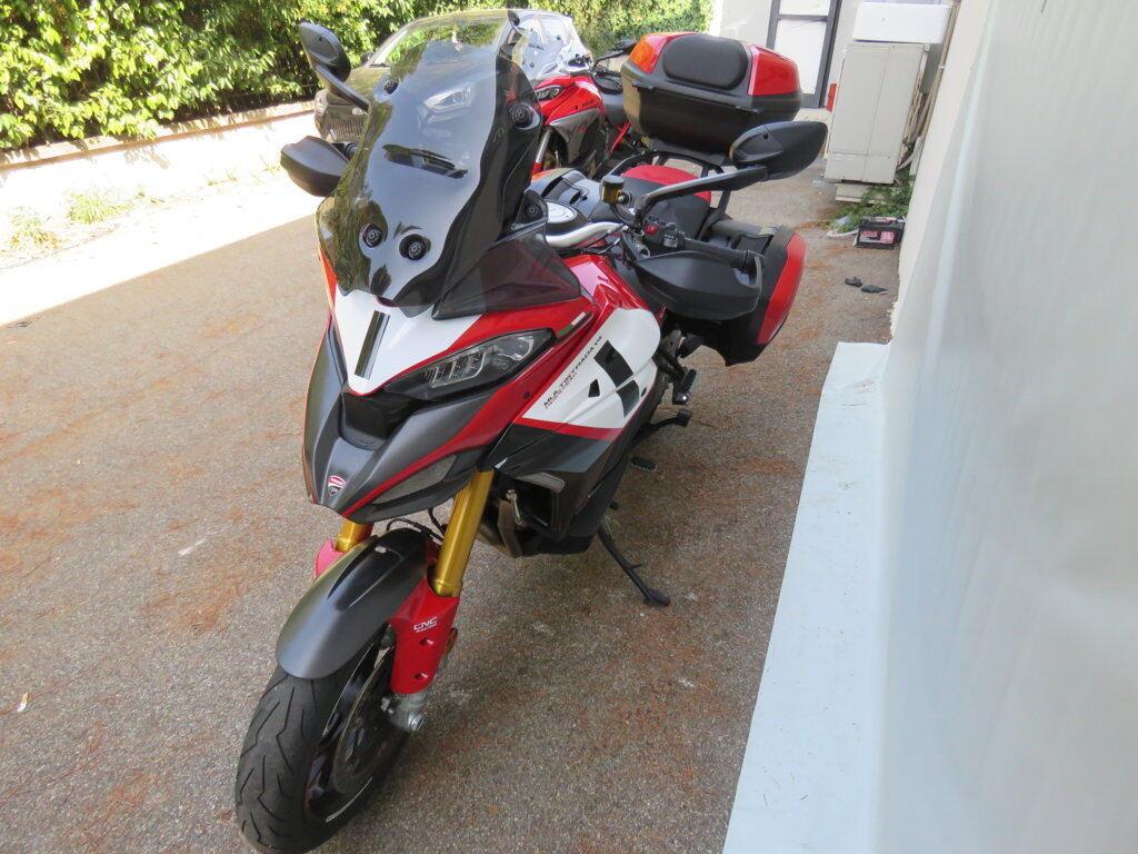 MULTISTRADA V4