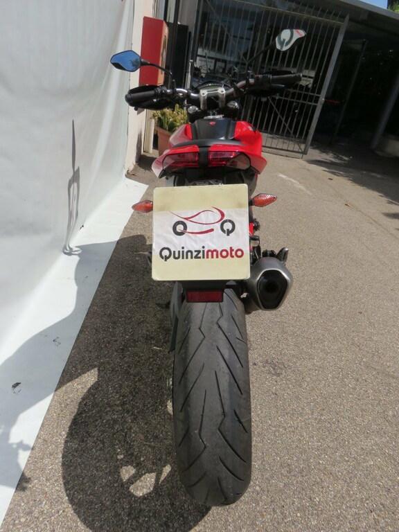HYPERMOTARD 821