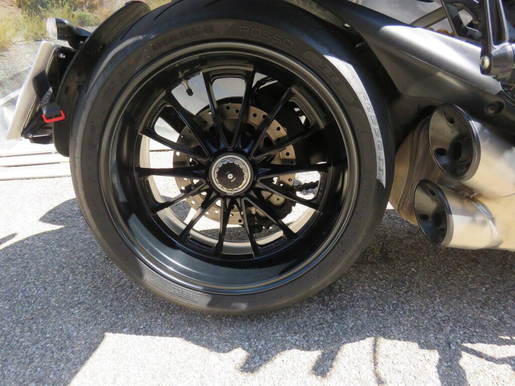 DIAVEL 1260