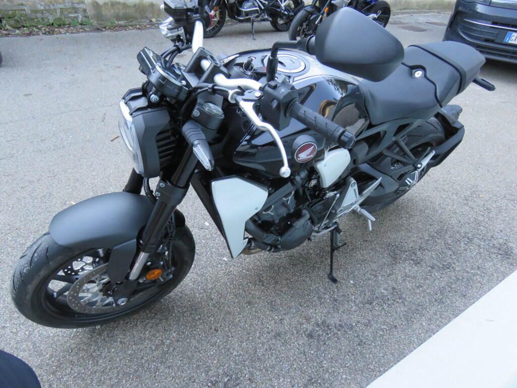 CBR 1000 RR