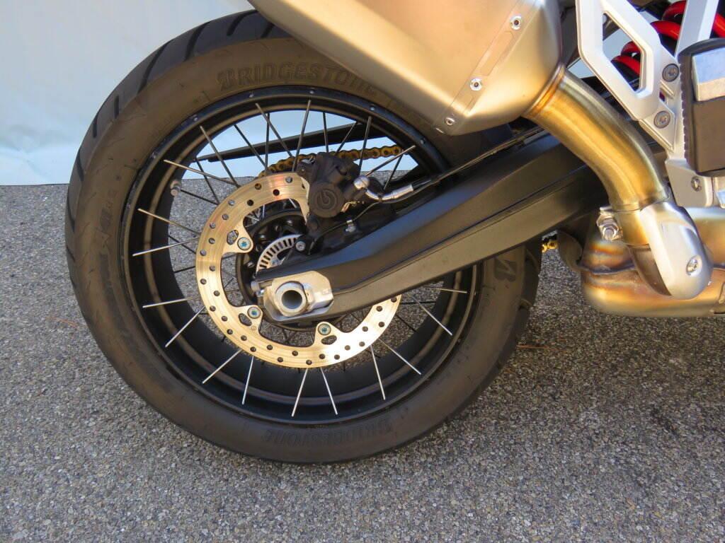 F 900 GS