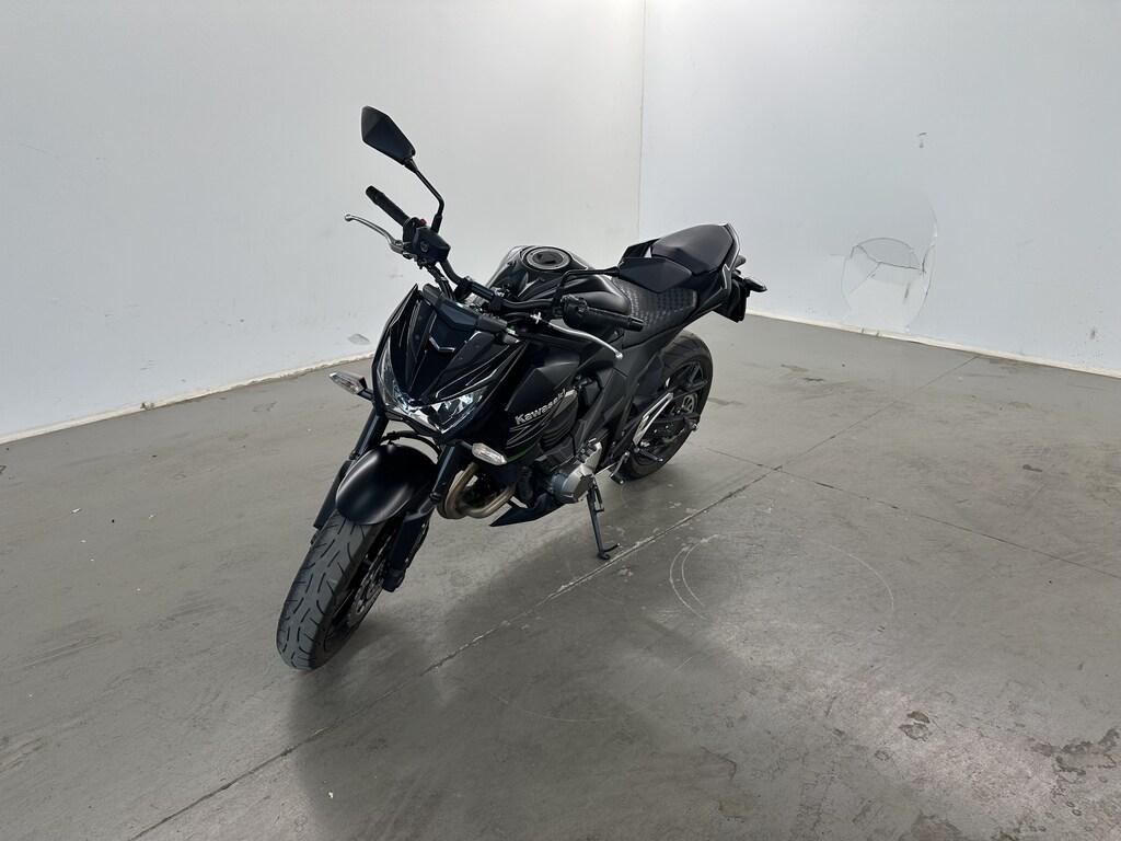 Z 800
