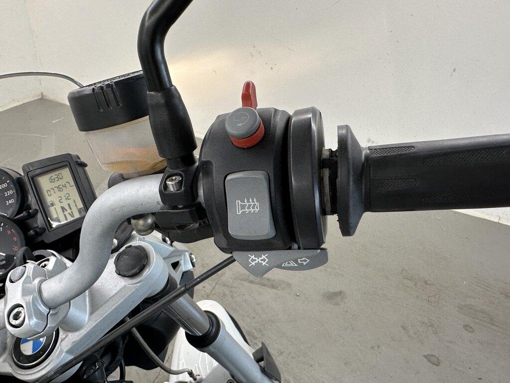 R 1200 R
