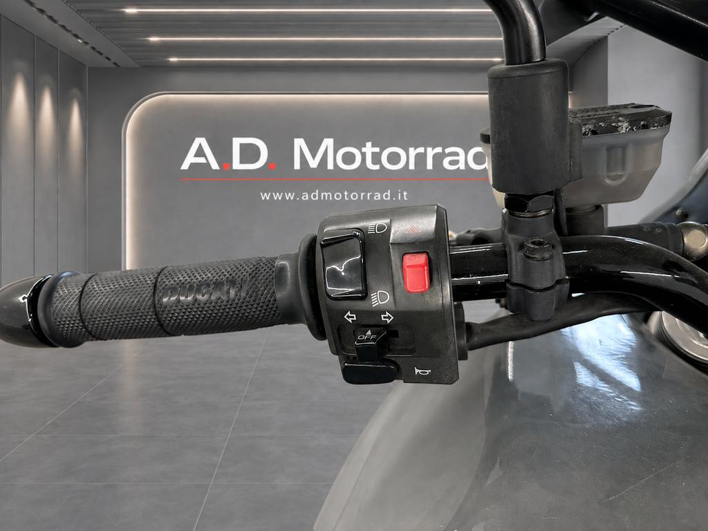 MULTISTRADA 1000