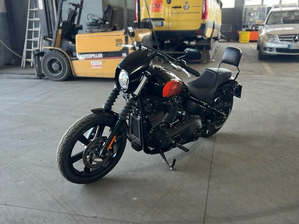 STREET BOB 114 1868