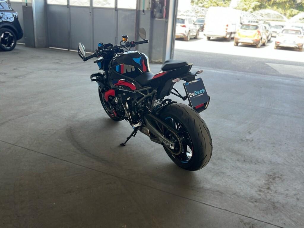 M 1000 R