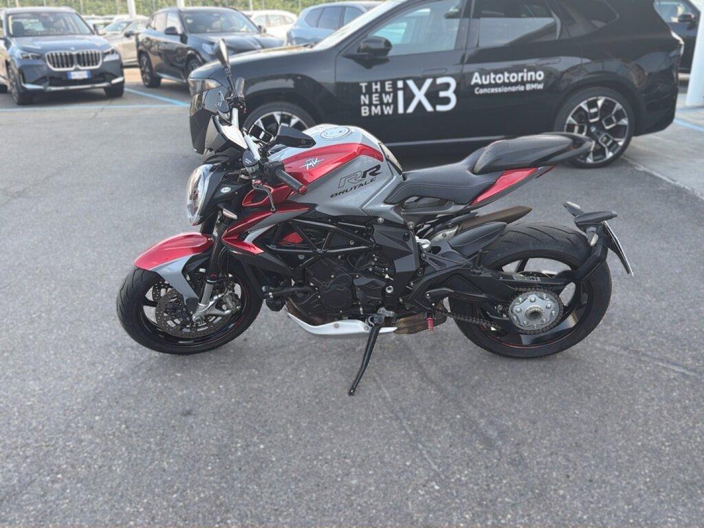 BRUTALE 800