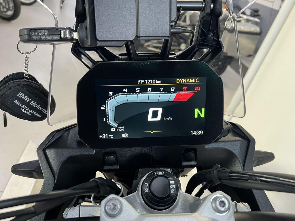 F 900 GS
