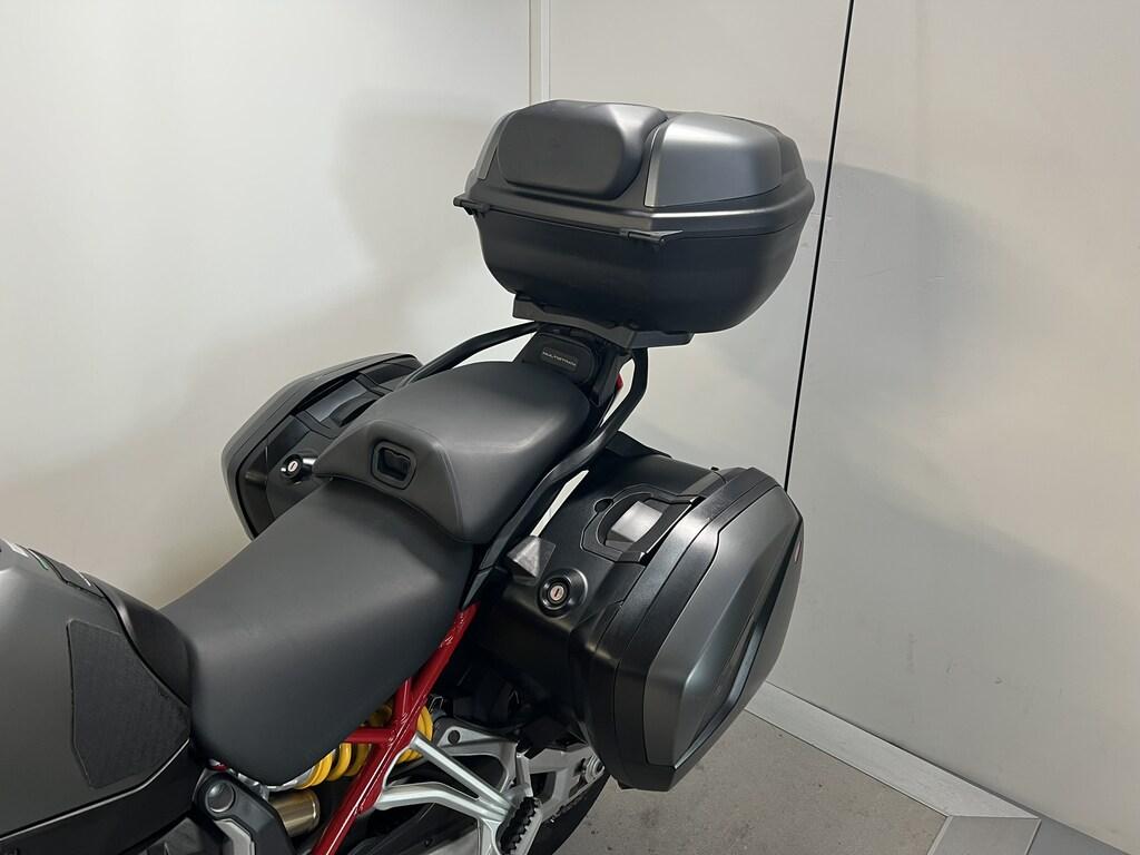 MULTISTRADA V4