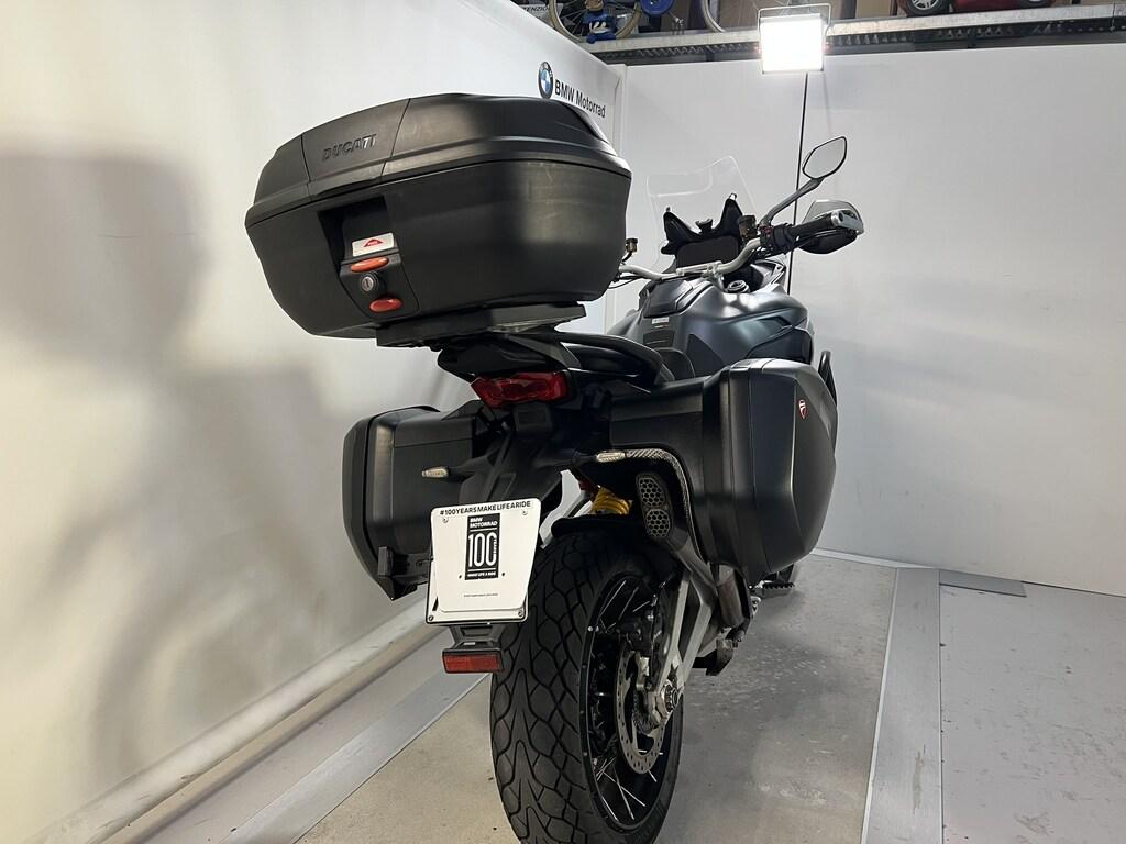 MULTISTRADA V4