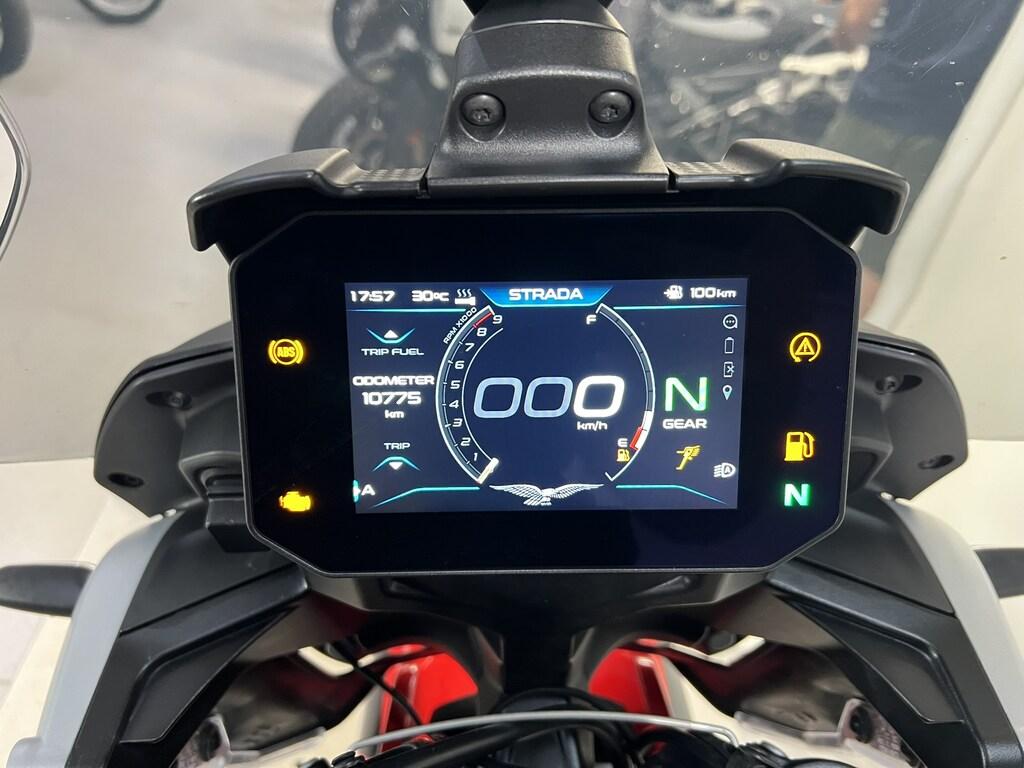 V85 TT