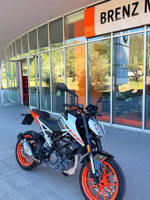 125 DUKE