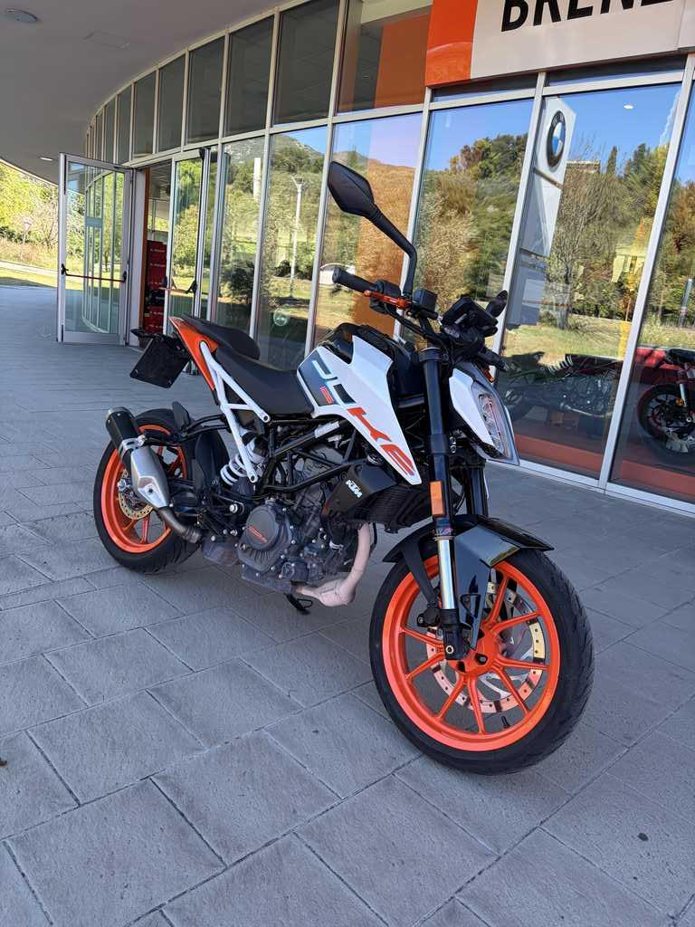 125 DUKE
