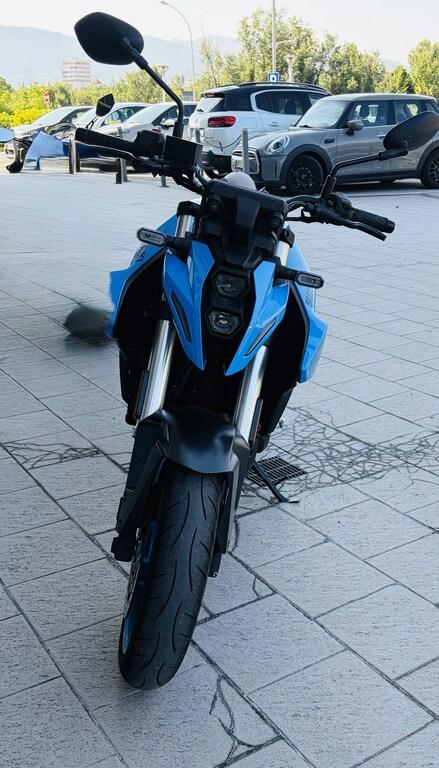 GSX-8S