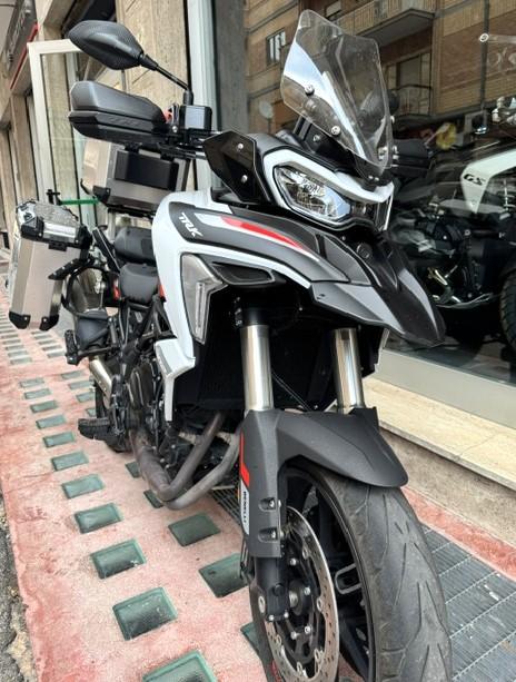TRK 702