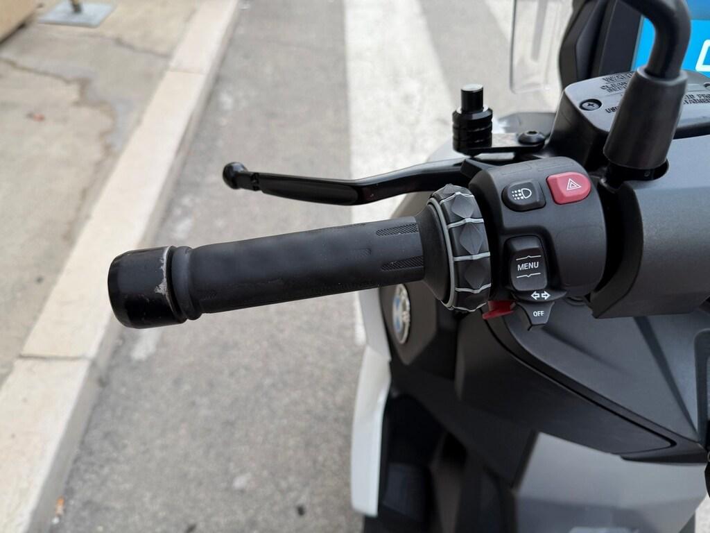 C 400 X