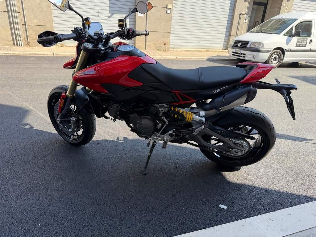 HYPERMOTARD V2