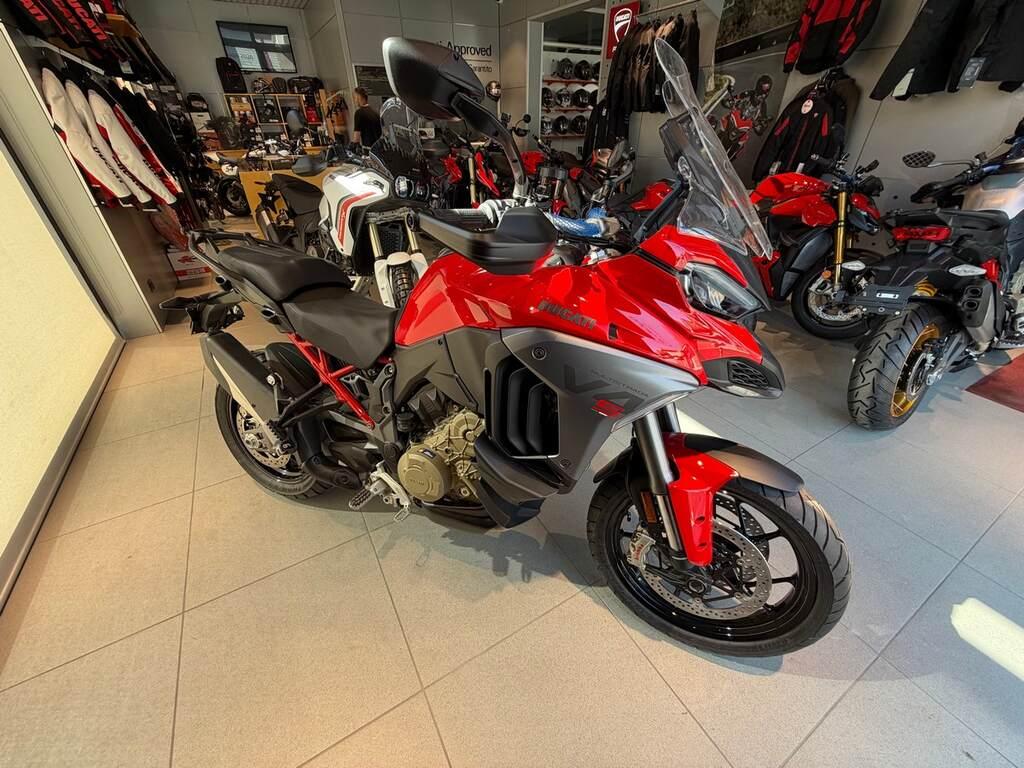 MULTISTRADA V4