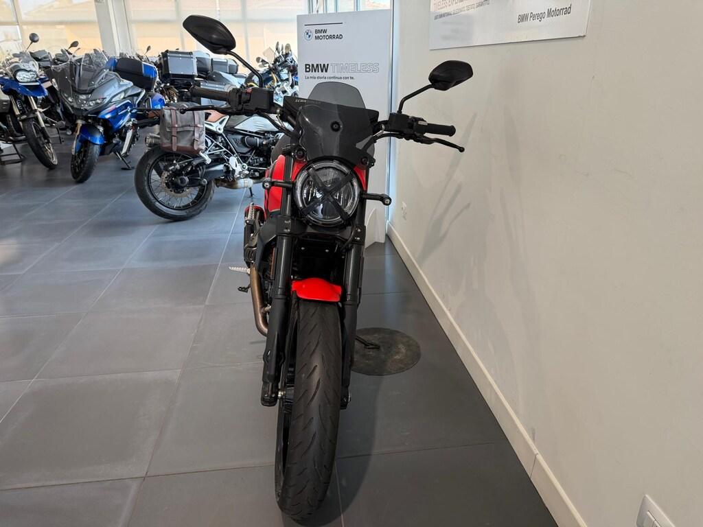 SCRAMBLER 800