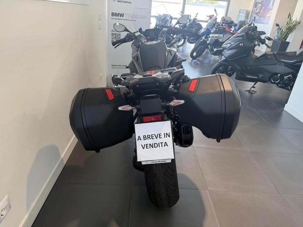 R 1300 RS