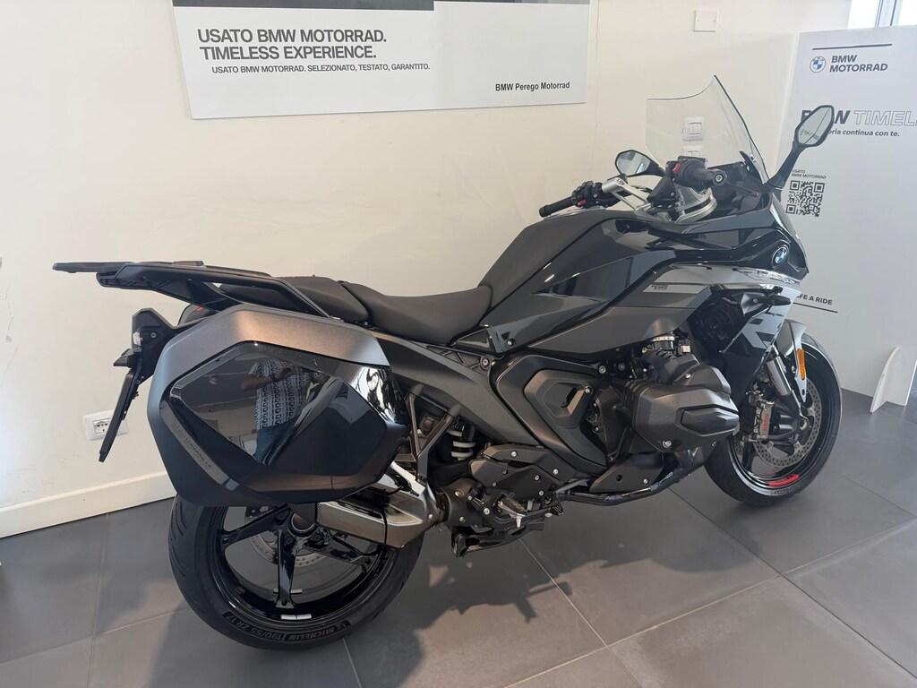 R 1300 RS