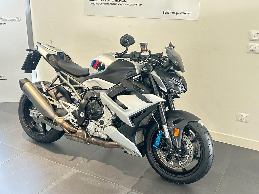 M 1000 R