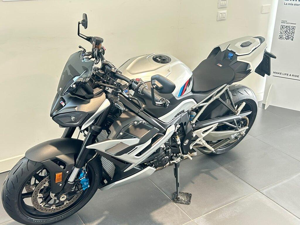 M 1000 R