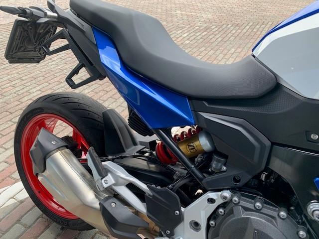F 900 XR