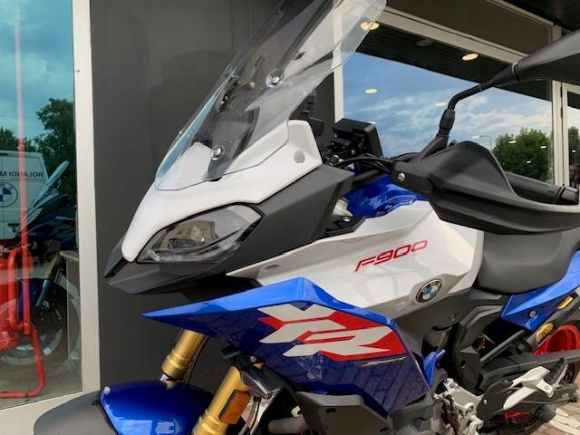 F 900 XR