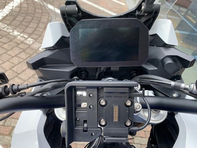 F 900 XR