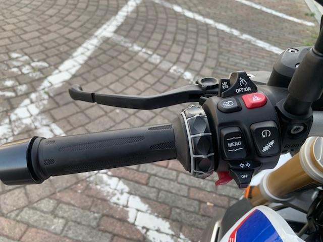 R 1250 R