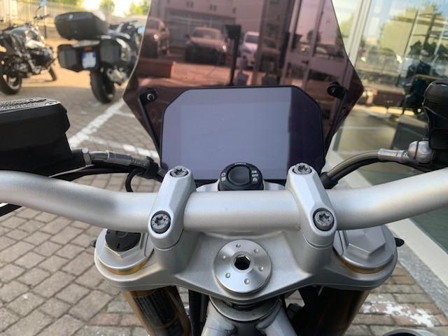 R 1250 R