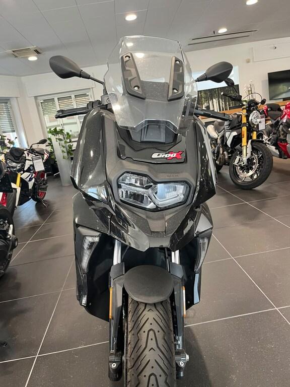 C 400 X