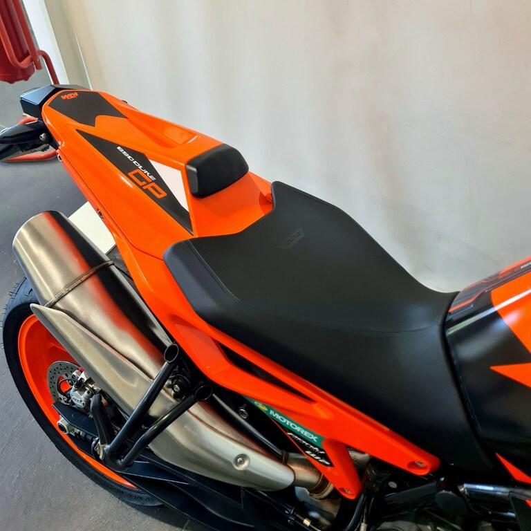 890 DUKE