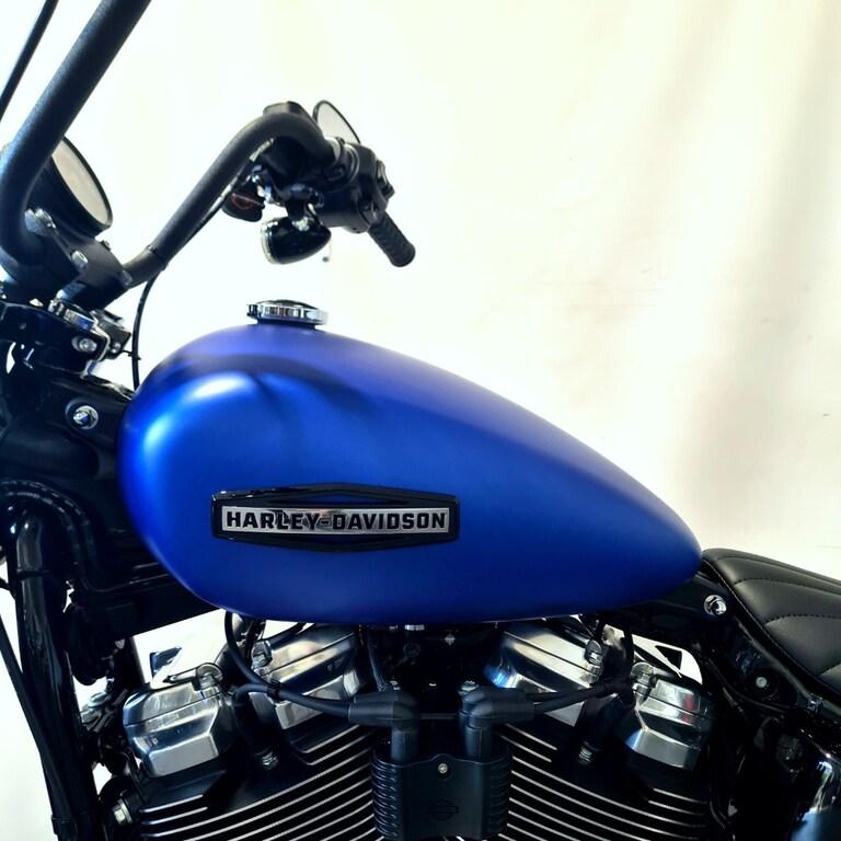 STREET BOB 117 1923