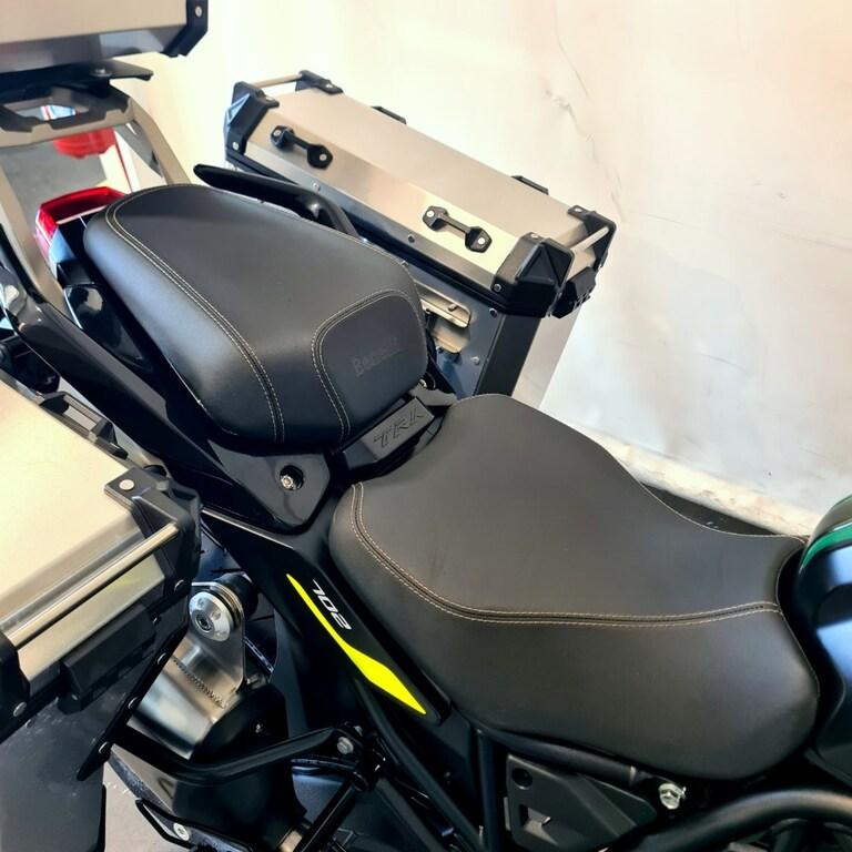 TRK 702