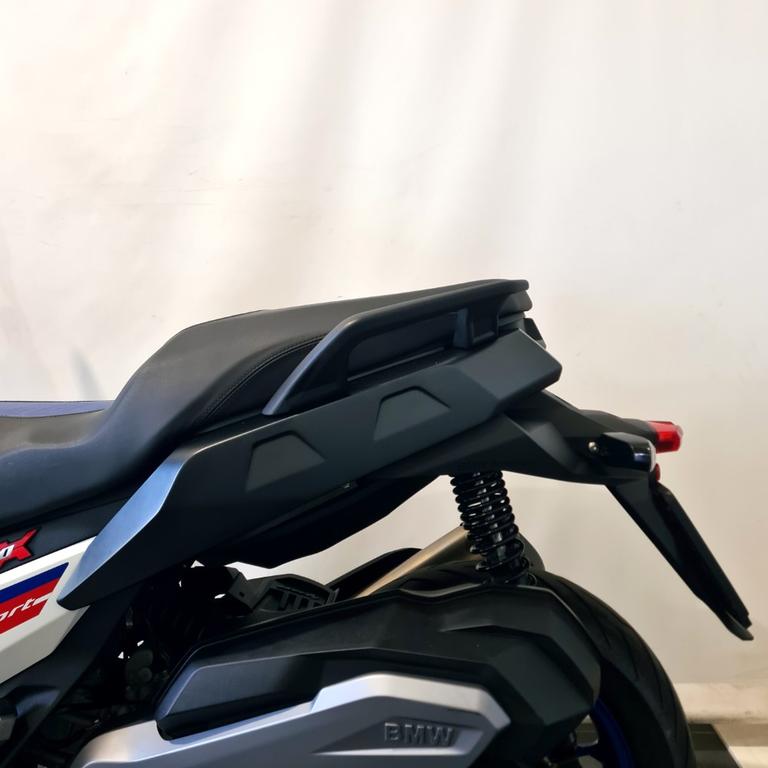 C 400 X