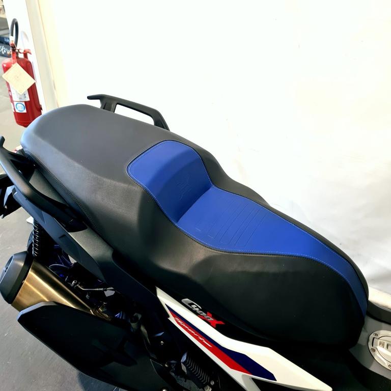 C 400 X
