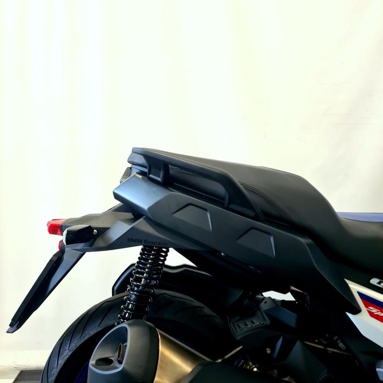 C 400 X