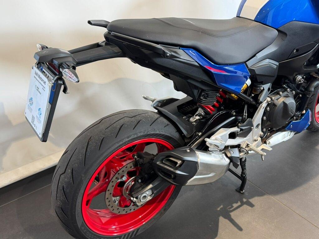 F 900 R
