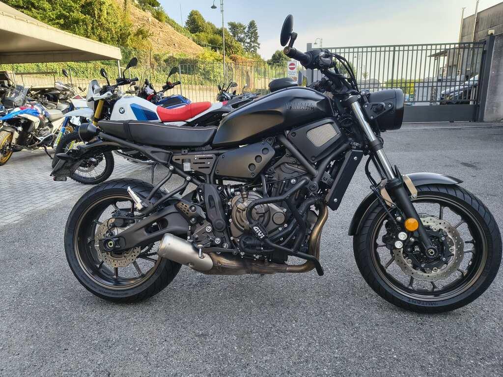 XSR 700