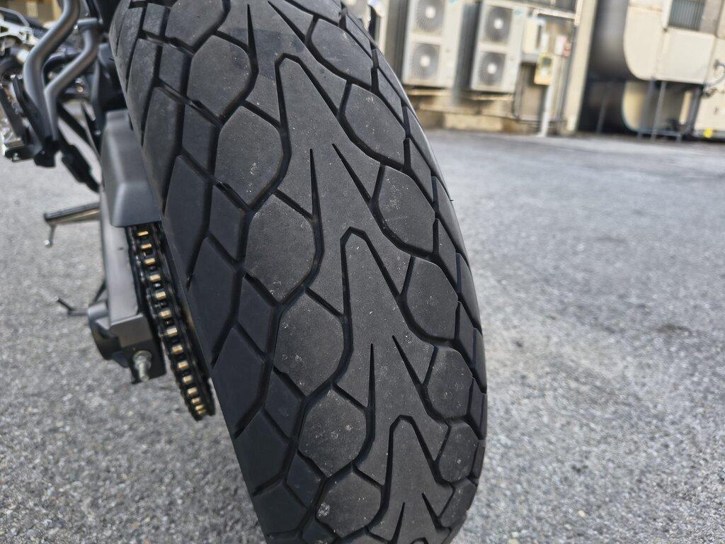 XSR 700