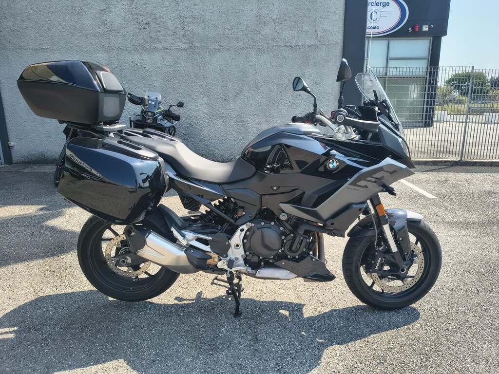 F 900 XR